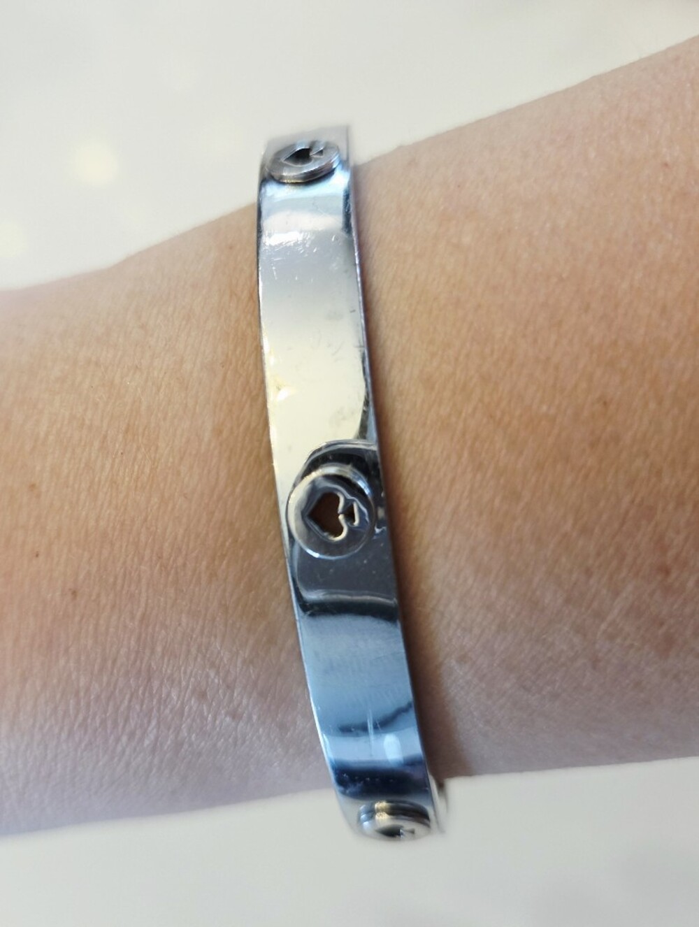 kate spade Silver Screw Detail Heart Accent Bracelet